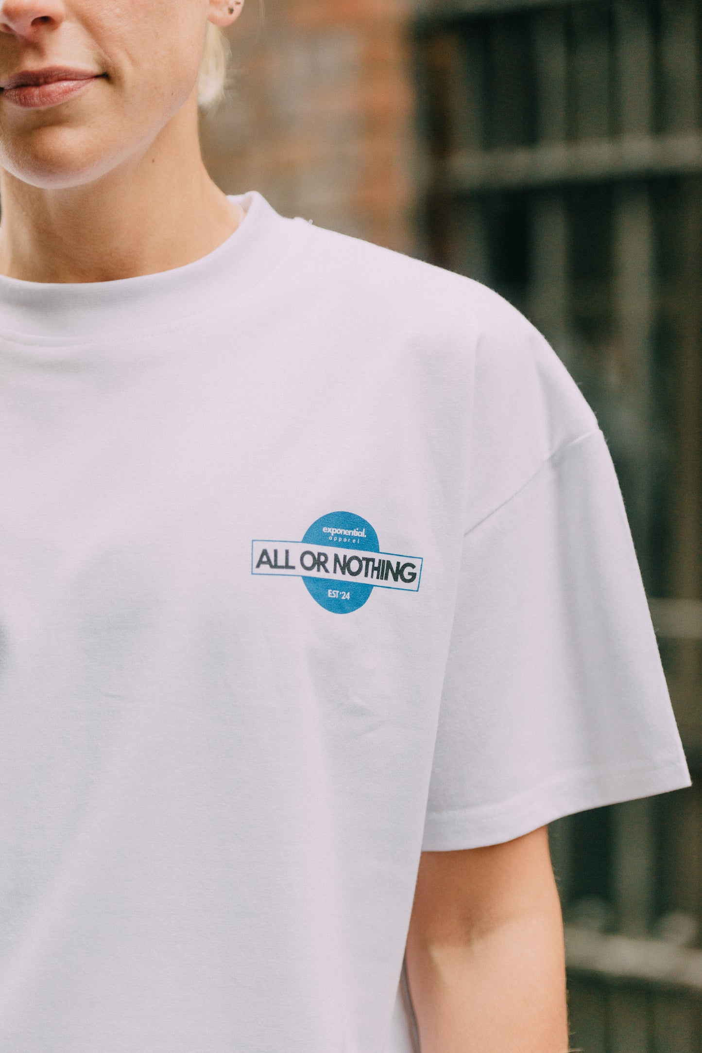 Retro Logo - Polar White